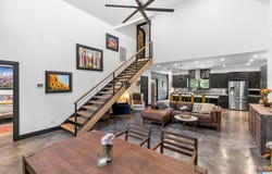 1133 OLD SECTION ROAD, HOOVER, AL 35244