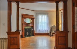 4 Trowbridge Rd, Worcester, MA 01609