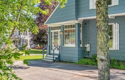 211 Main Street, Warren, ME 04864
