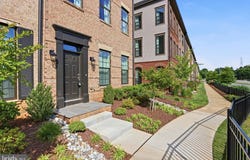 12558 OVIATION Drive, FAIRFAX, VA 22033