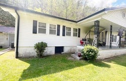 470 LEFT FORK ABNER ROAD, Belcher, KY 41513