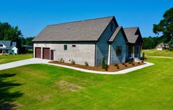 48 LAKESIDE Dr, Jasper, AL 35504