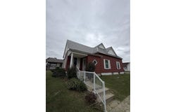 909 NE A Street, Linton, IN 47441