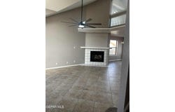 4724 LOMA DE COLOR Drive, El Paso, TX 79934