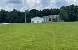 403 South Point Drive, Camden, TN 38320