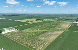 295th, Manchester, IA 52057
