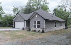 101 Reynolds  ST, Mulberry, AR 72947