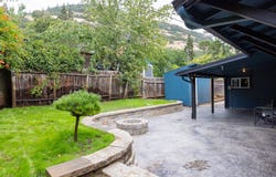 207 N MAPLE ST, Bingen, WA 98605