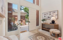 2125 Ridge Dr, Los Angeles, CA 90049