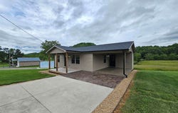 27337 Rich Valley Road, Abingdon, VA 24210