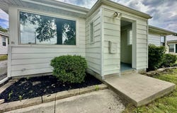 5707 Fairfield Avenue, Fort Wayne, IN 46807-3407