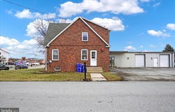 20 E ELEVENTH AVENUE, YORK, PA 17404
