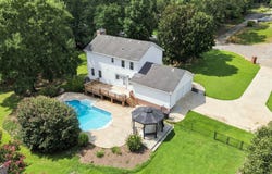 16 Wood Forest Drive SW, Cartersville, GA 30120