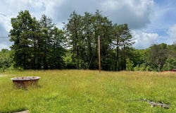 385 Old Fincastle Road, Zoe, KY 41397