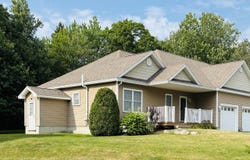 60 Highland Ridge Drive, Hampden, ME 04444