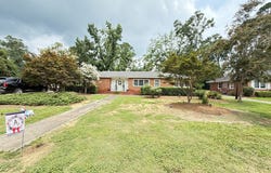 403 Jefferson St, Douglas, GA 31533