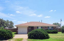 410 Grant Street, Smyer, TX 79367