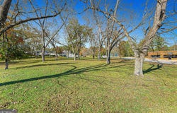 811 E Franklin Street, Hartwell, GA 30643