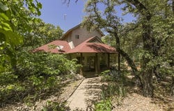 213 Eagle Point N, Azle, TX 76020