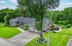 4 Mayflower Road, Hallowell, ME 04347