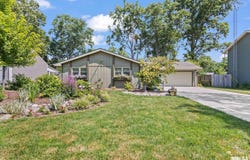 645 DEERFIELD Road, Chatham, IL 62629
