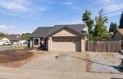 2512 Dewberry Drive, Redding, CA 96003