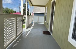 702 E 5th, Nixon, TX 78140