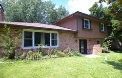 1120 Hillview Drive, Franklin, IN 46131