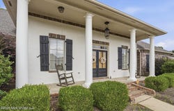 300 Deer Hollow, Brandon, MS 39047