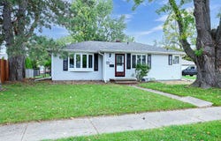1630 E GLENDALE Avenue, APPLETON, WI 54911