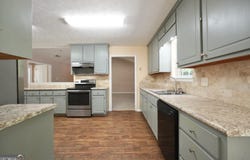 502 S Ola, Mcdonough, GA 30252