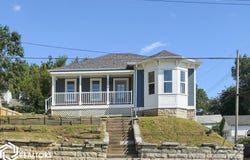 1100 Division Street, Burlington, IA 52601