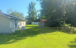 1704 Pine St, Flomaton, AL 36441