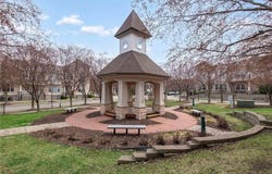 8294 Townsend Drive, Eden Prairie, MN 55344