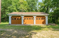 10544 E De Avenue, Richland, MI 49083