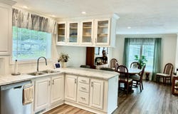 14 Flamingo Drive, Concord, NH 03033
