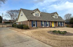 405 Nottingham Rd, Florence, AL 35633