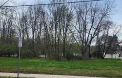 1945 N Olive Street, South Bend, IN 46628