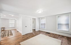 21 S 5th Street, Niles, MI 49120