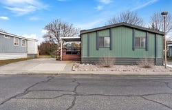 42 Mercury Dr, Richland, WA 99354