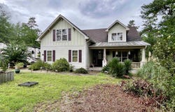 520 Laurinburg Rd, Southport, NC 28461