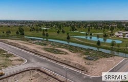 371 Copeland Dr, Idaho Falls, ID 83402