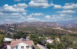 205 HIGHLINE TRAIL, El Cajon, CA 92021