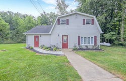 6429 Russia Road, South Amherst, OH 44001