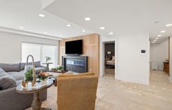 355 South Broadway, Lexington, KY 40508