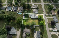Cambridge Street NW, Massillon, OH 44646