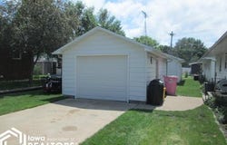 103 5Th Avenue SE, Belmond, IA 50421