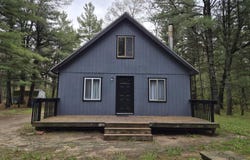 208 E Love's Drive, Roscommon, MI 48653