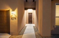 4274 Arcadia, Las Cruces, NM 88011