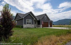 36 COLUMBINE Street, Alpine, WY 83128